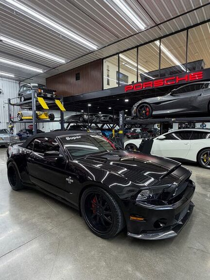 2014 FORD Mustang