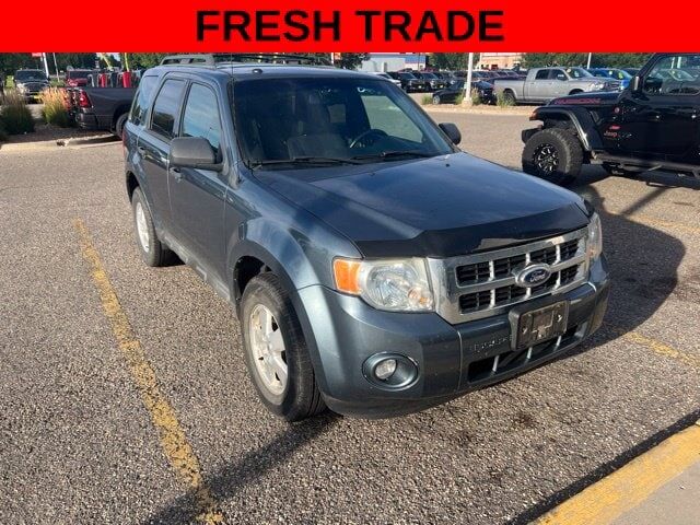 2010 FORD Escape