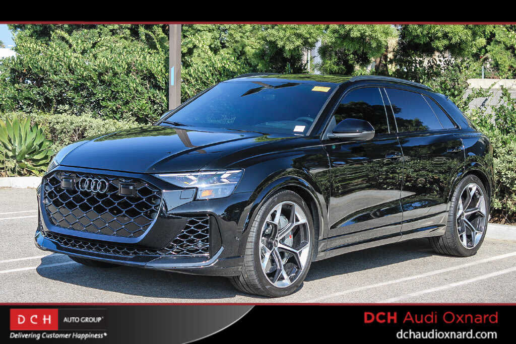 2025 AUDI RS Q8