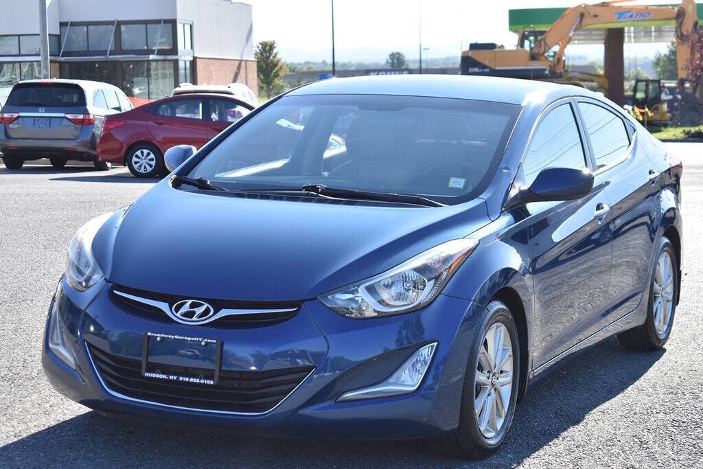2016 HYUNDAI Elantra