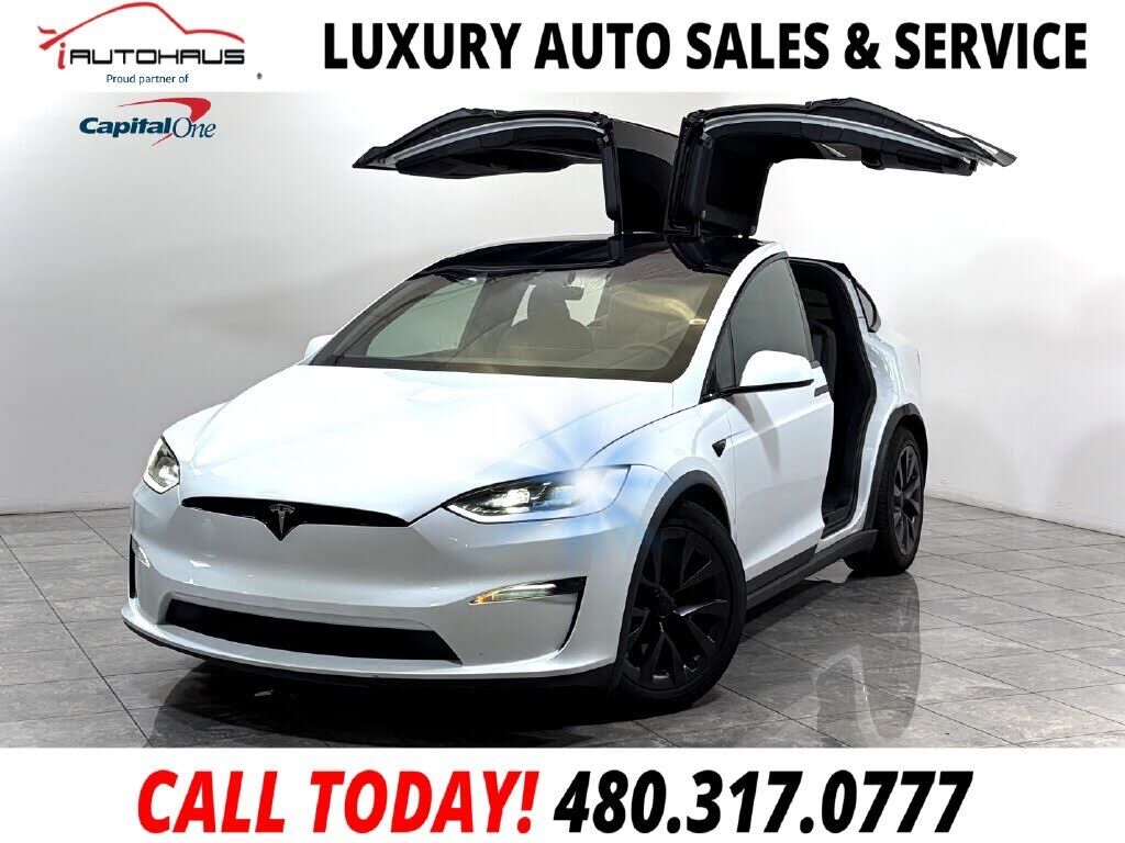 2023 TESLA Model X