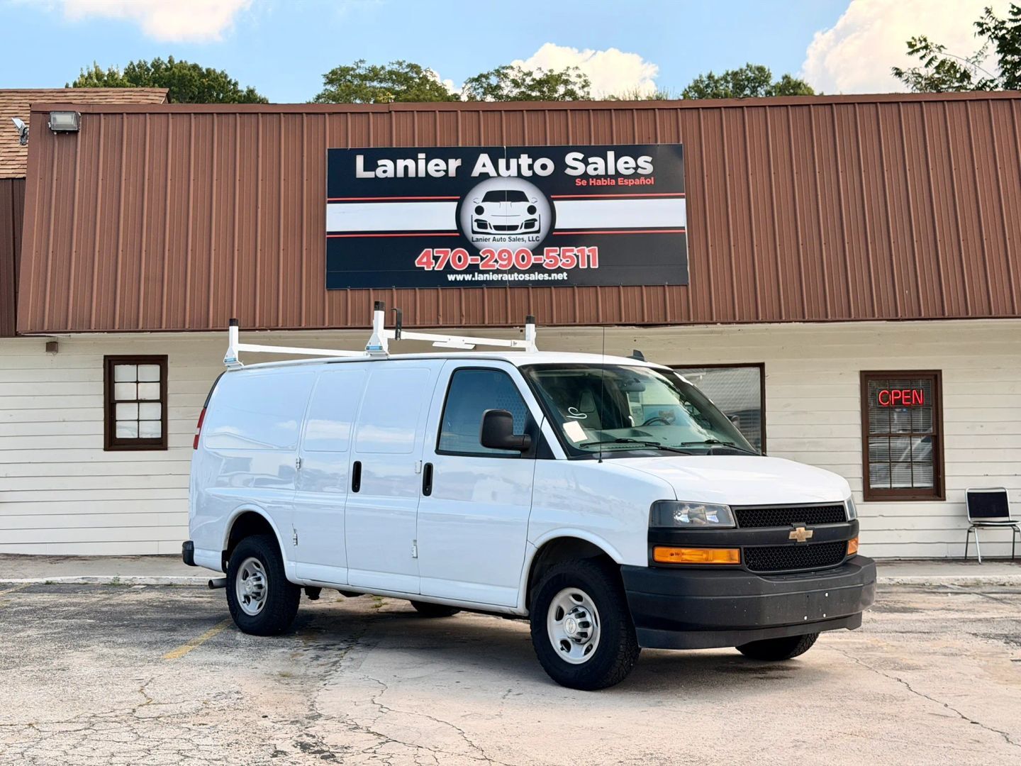 2021 CHEVROLET Express