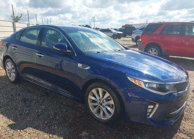 2018 KIA Optima