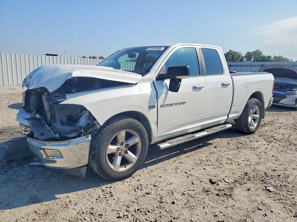 2011 DODGE Ram