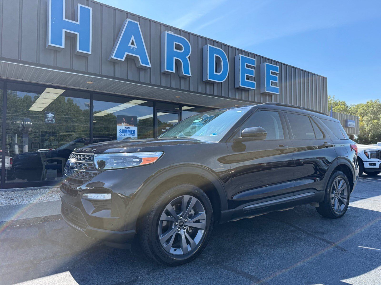 2024 FORD Explorer