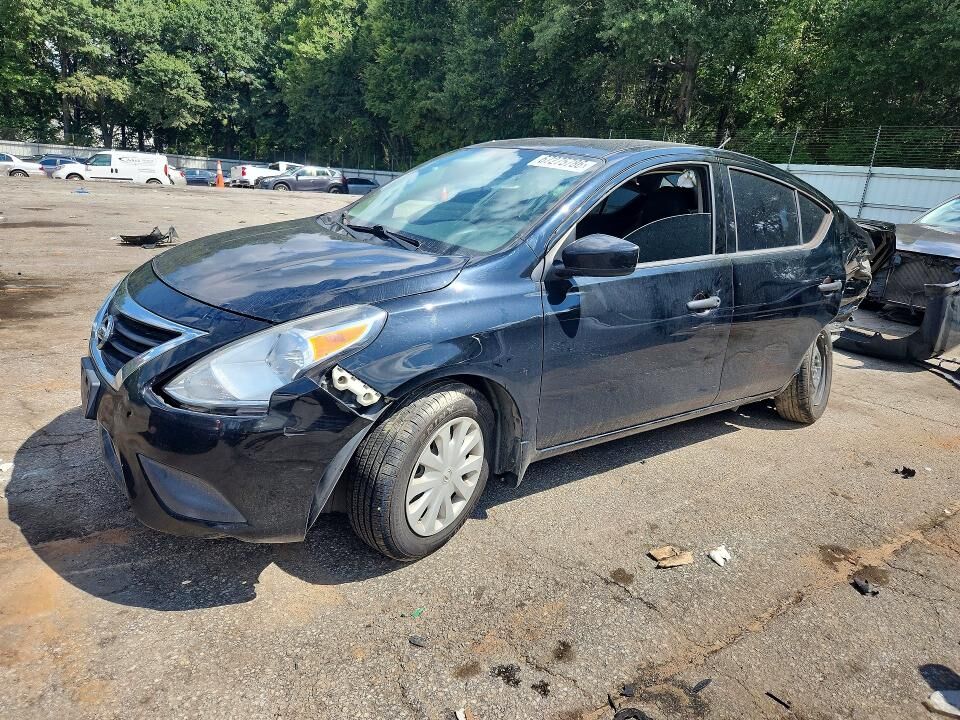 2018 NISSAN Versa