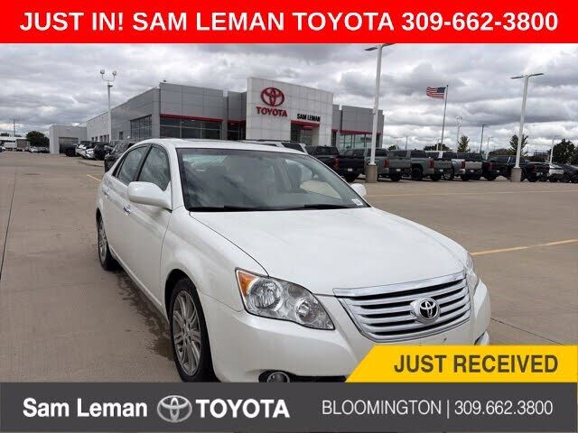 2010 TOYOTA Avalon