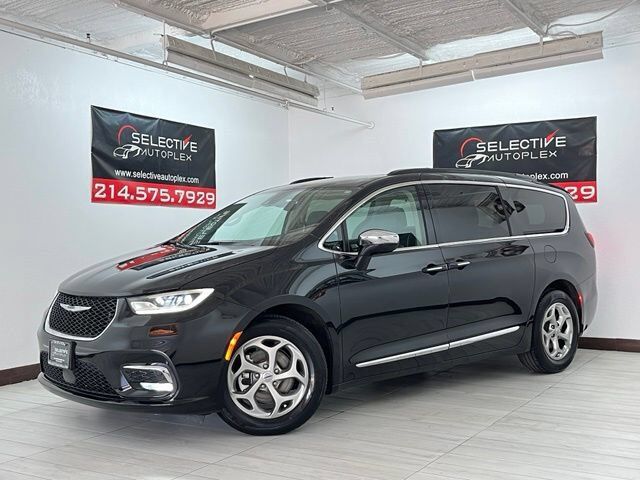 2023 CHRYSLER Pacifica