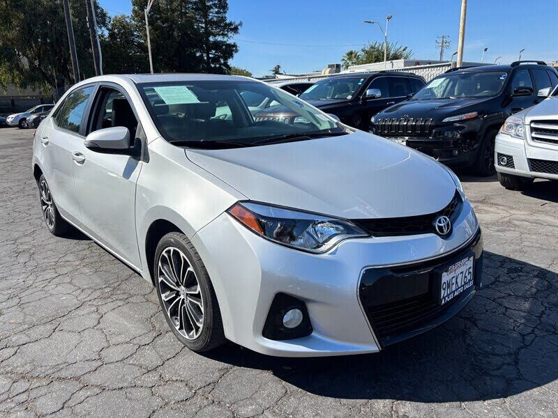 2014 TOYOTA Corolla