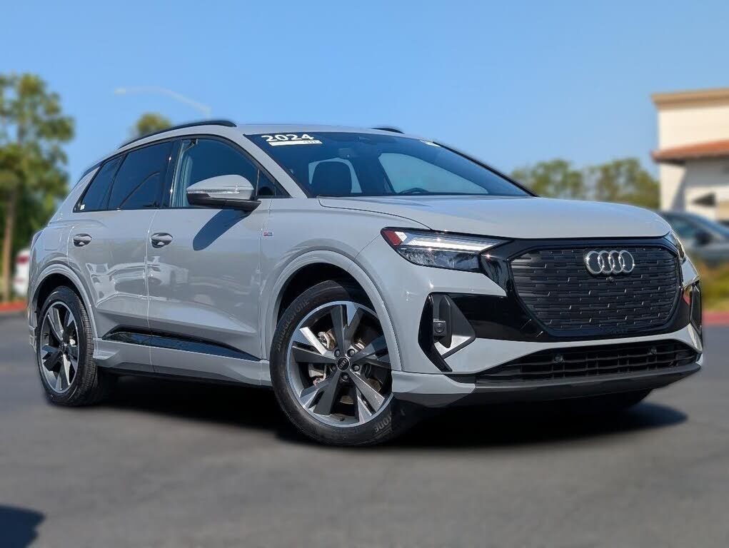 2024 AUDI Q4