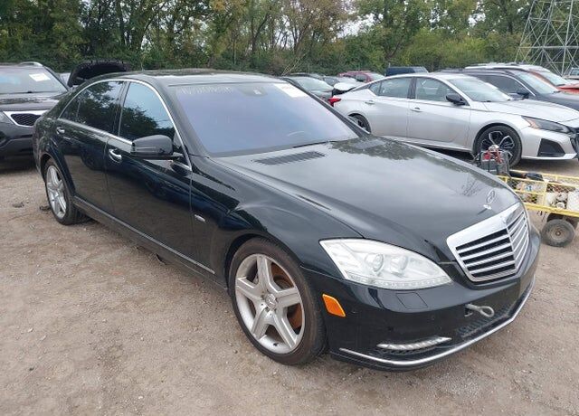 2012 MERCEDES-BENZ S-Class