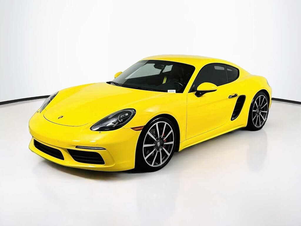2019 PORSCHE 718