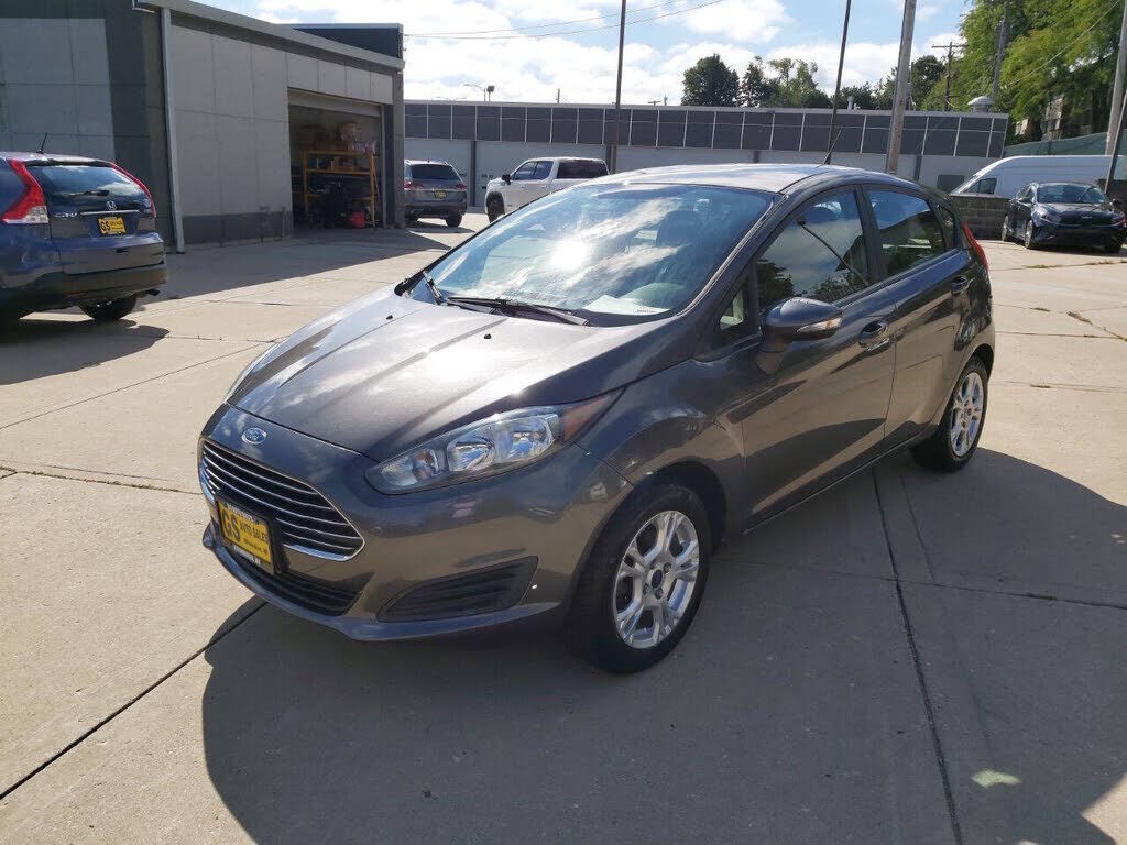 2015 FORD Fiesta