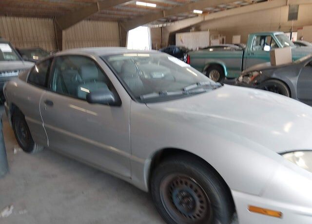 2004 PONTIAC Sunfire