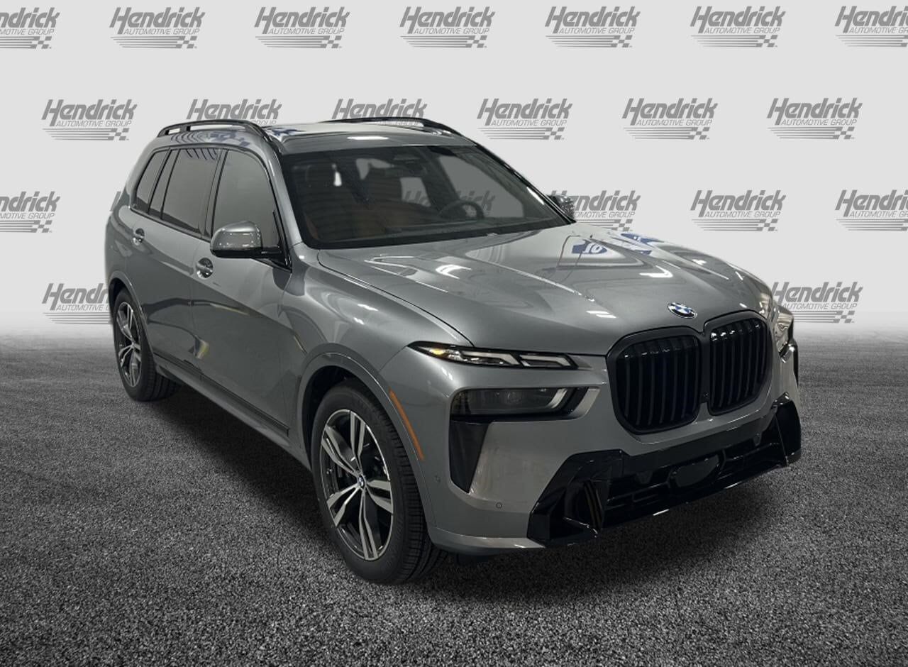 2027 BMW X7