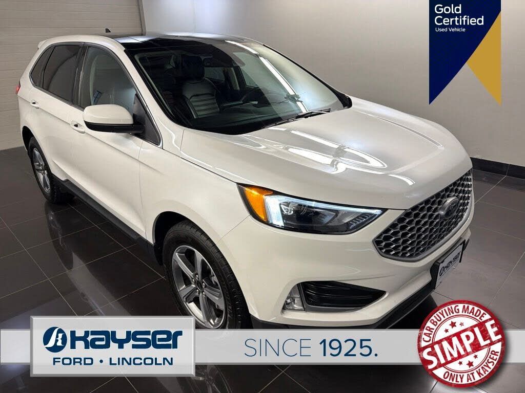 2024 FORD Edge