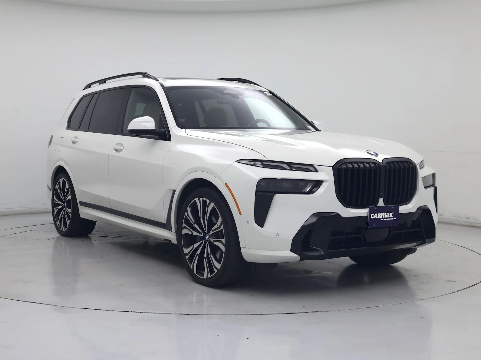 2024 BMW X7