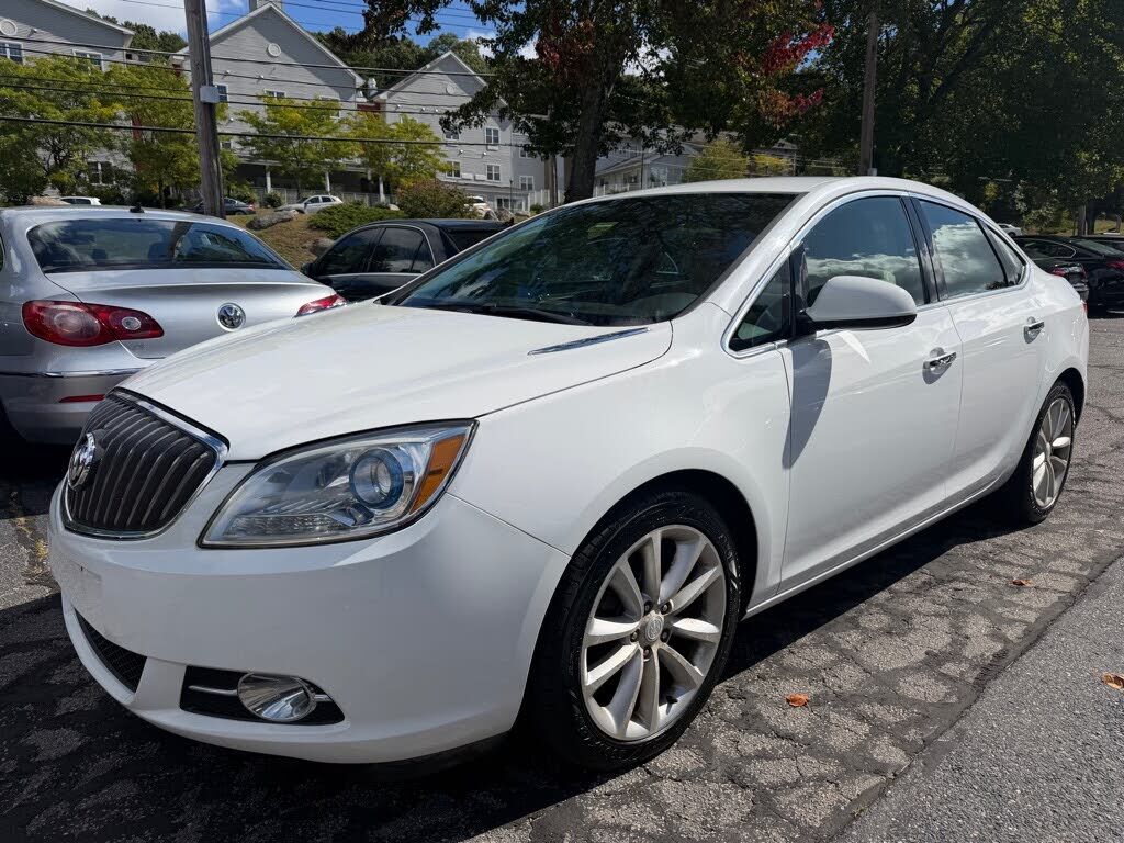 2013 BUICK Verano