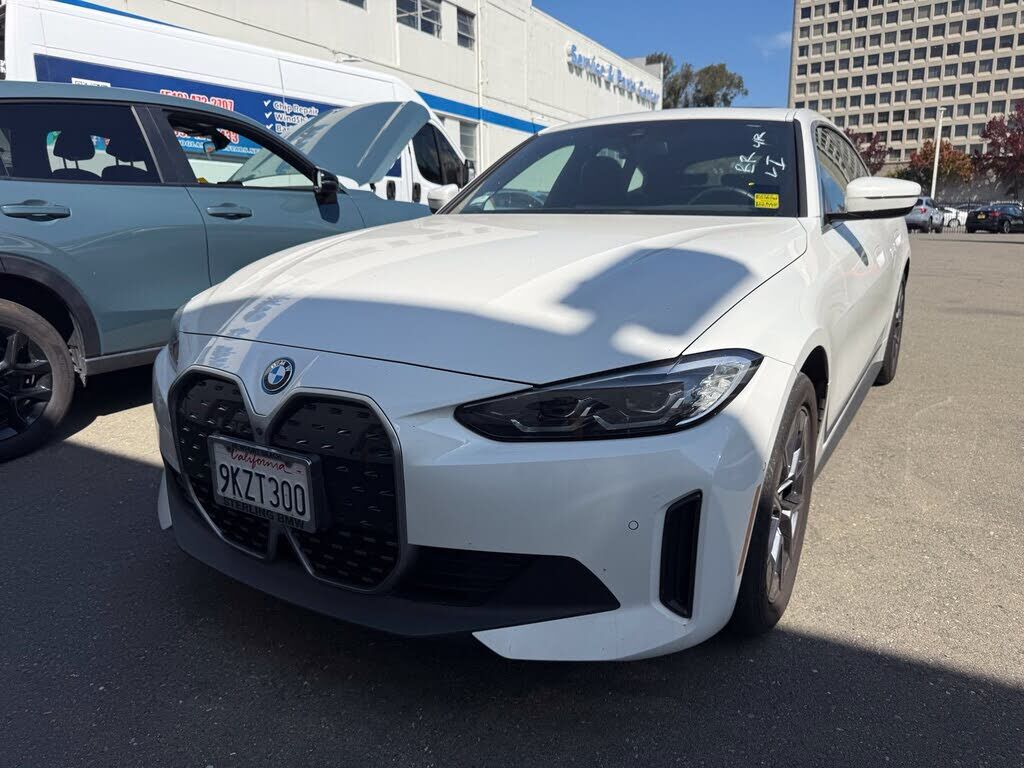 2024 BMW i4