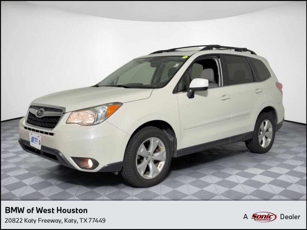 2015 SUBARU Forester