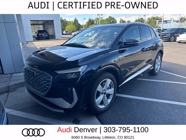 2025 AUDI Q4