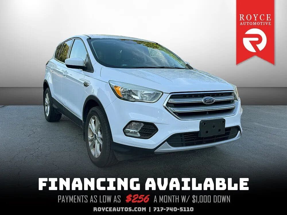 2017 FORD Escape