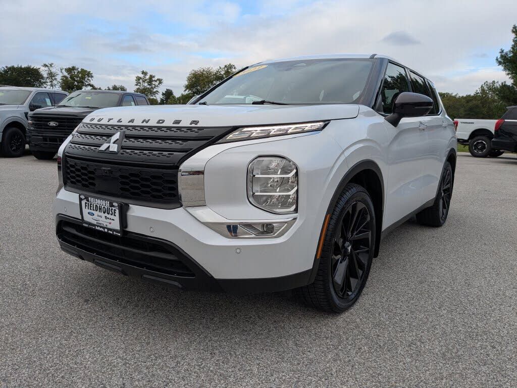 2023 MITSUBISHI Outlander