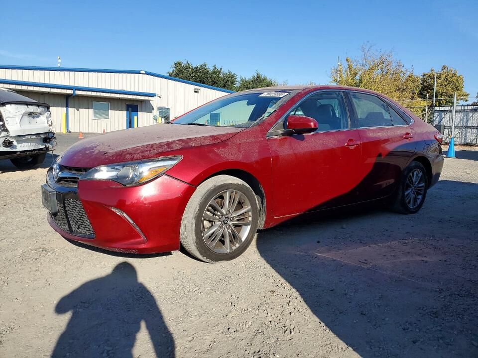 2016 TOYOTA Camry