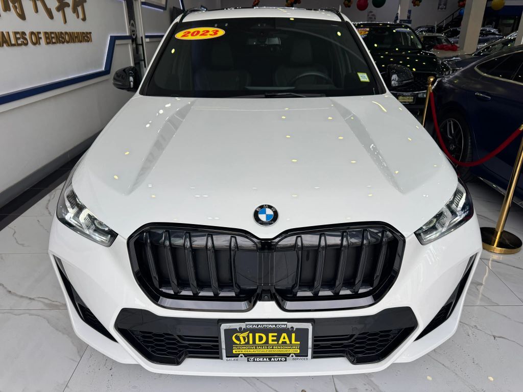 2023 BMW X1