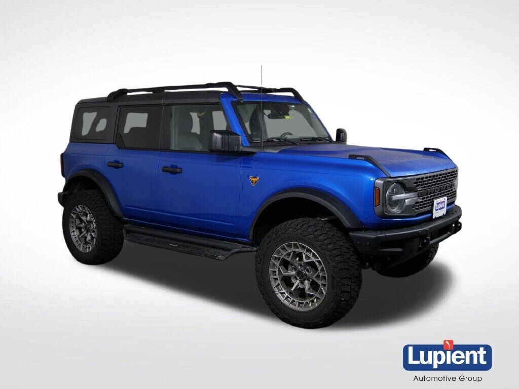 2024 FORD Bronco