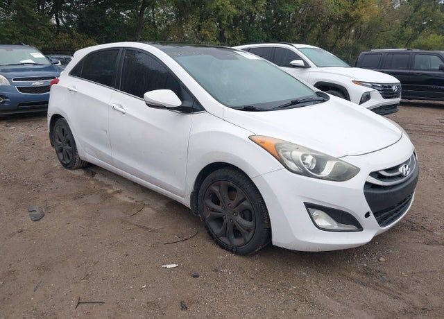 2014 HYUNDAI Elantra
