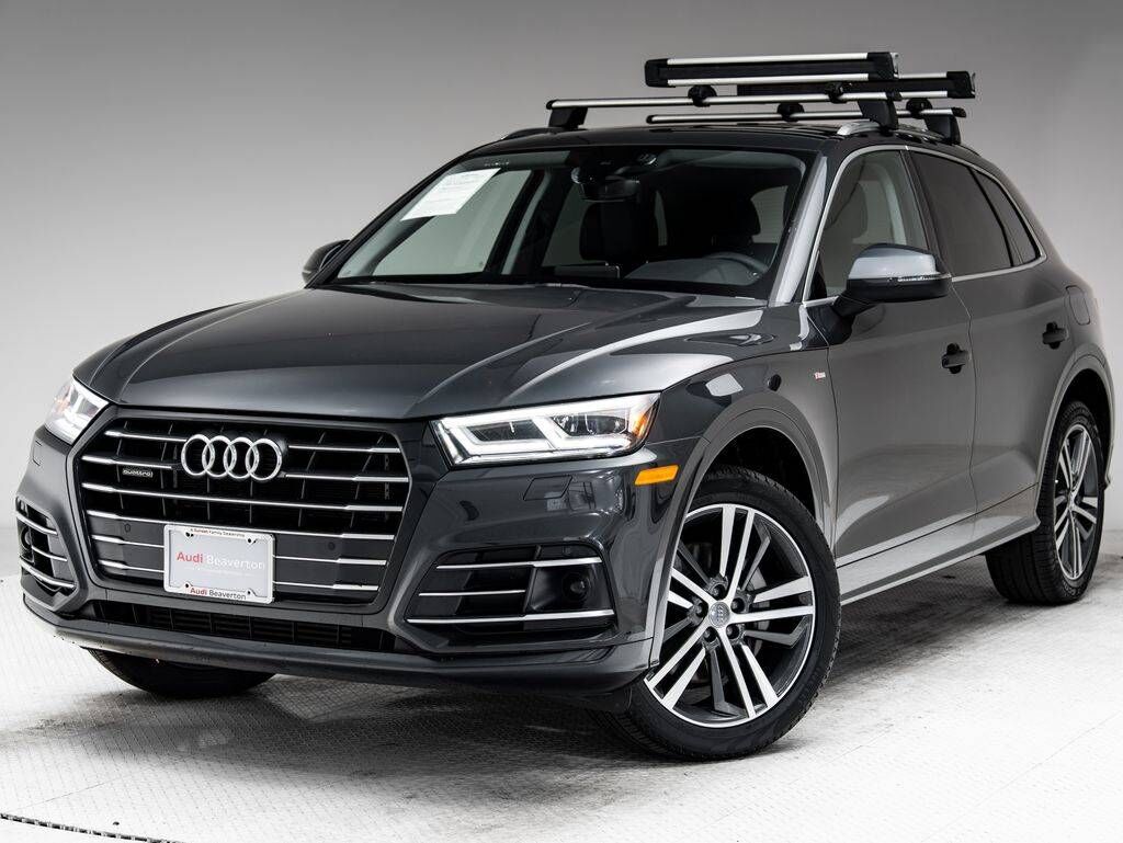 2020 AUDI Q5 e