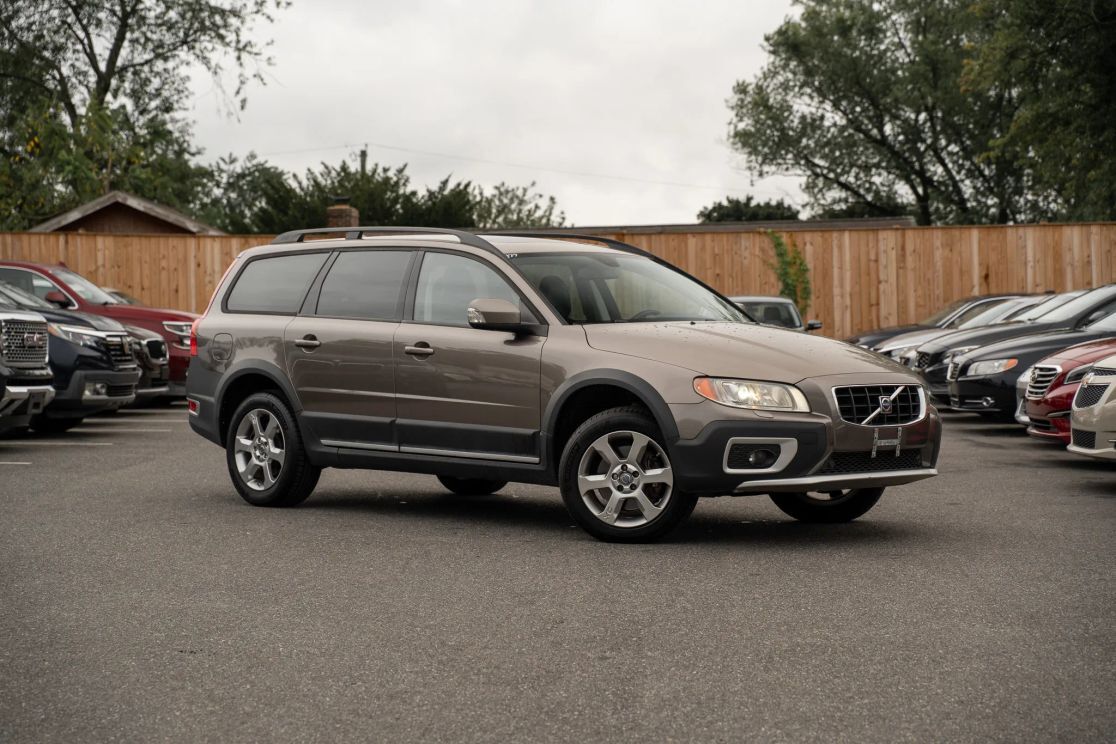2009 VOLVO XC70