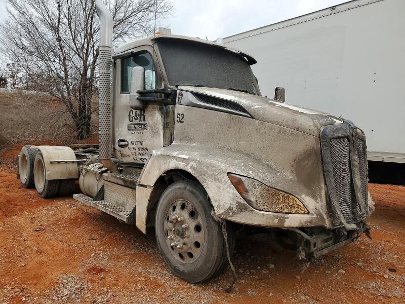2022 KENWORTH T680