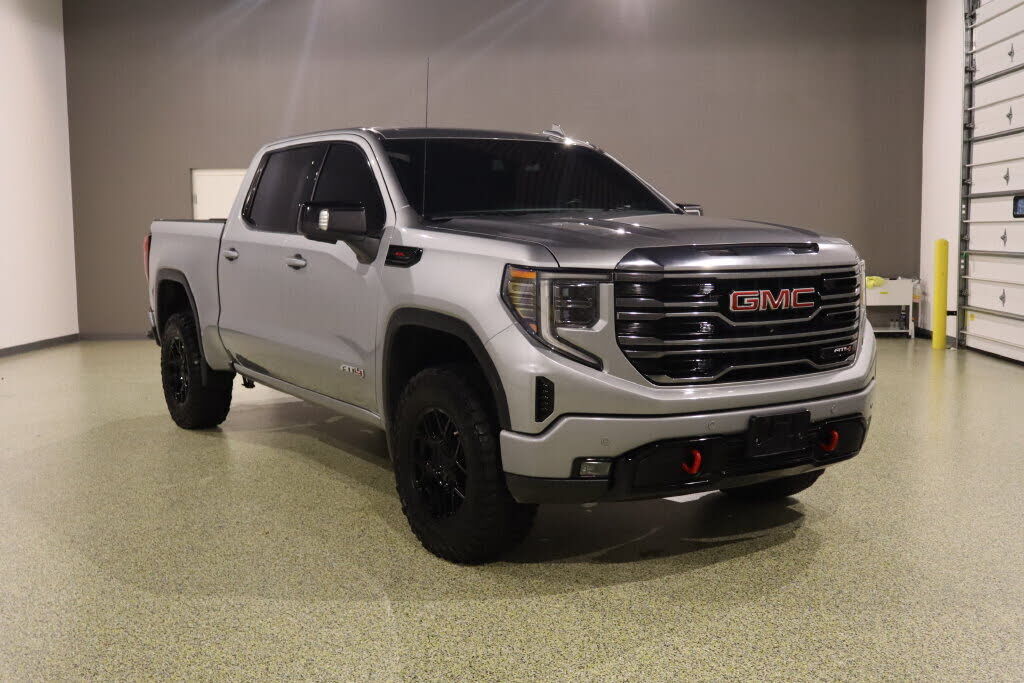 2023 GMC Sierra
