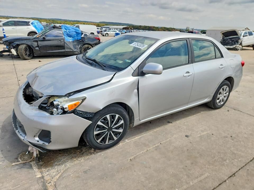 2011 TOYOTA Corolla