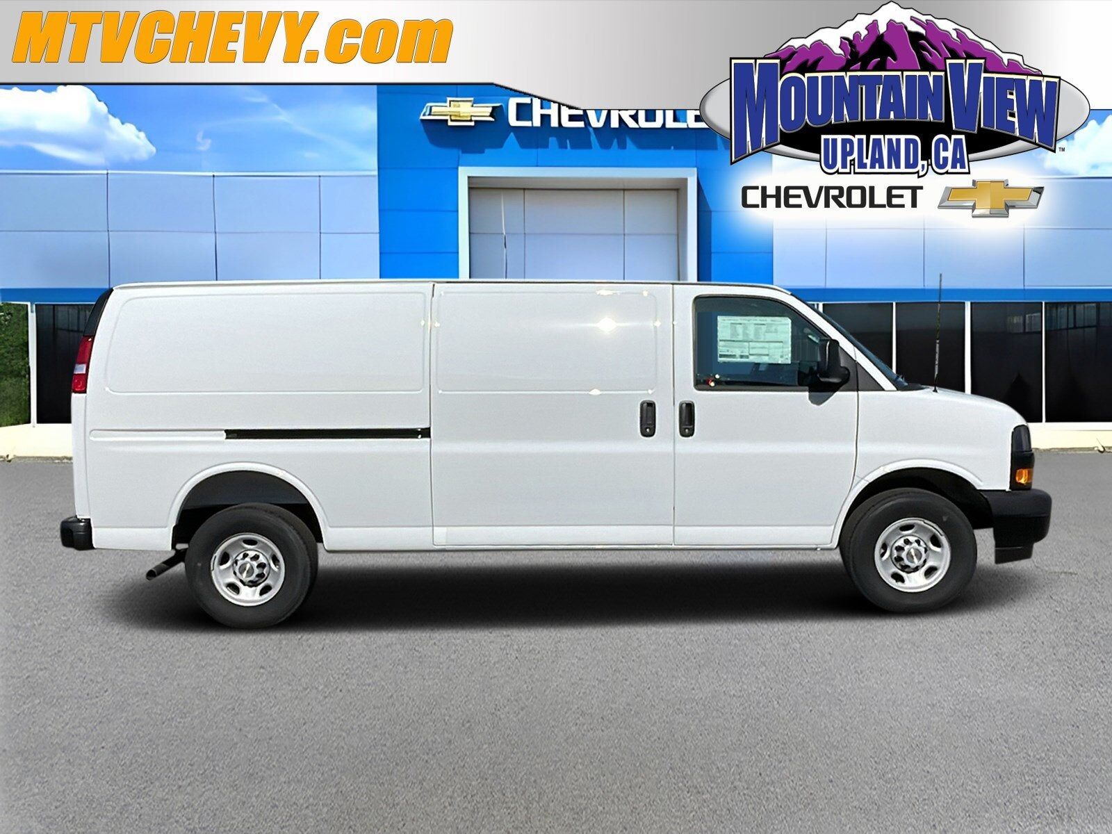 2026 CHEVROLET Express
