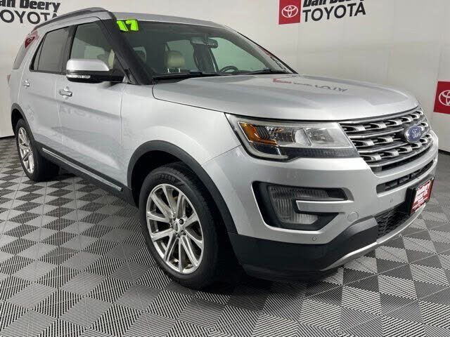 2017 FORD Explorer