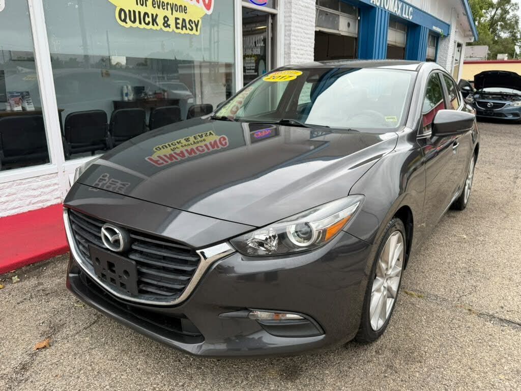 2017 MAZDA Mazda3