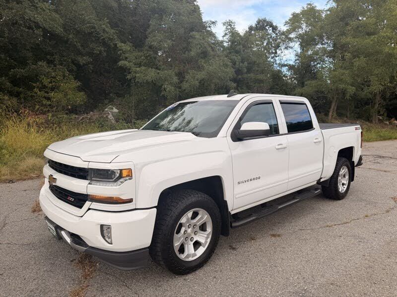 2018 CHEVROLET Silverado