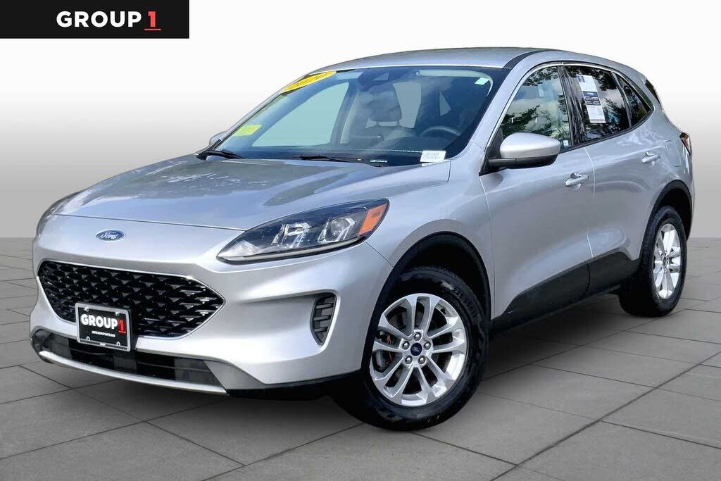 2020 FORD Escape