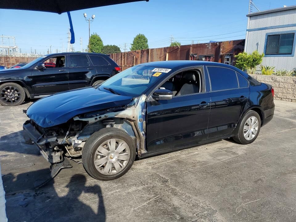 2011 VOLKSWAGEN Jetta