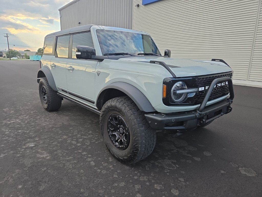 2021 FORD Bronco