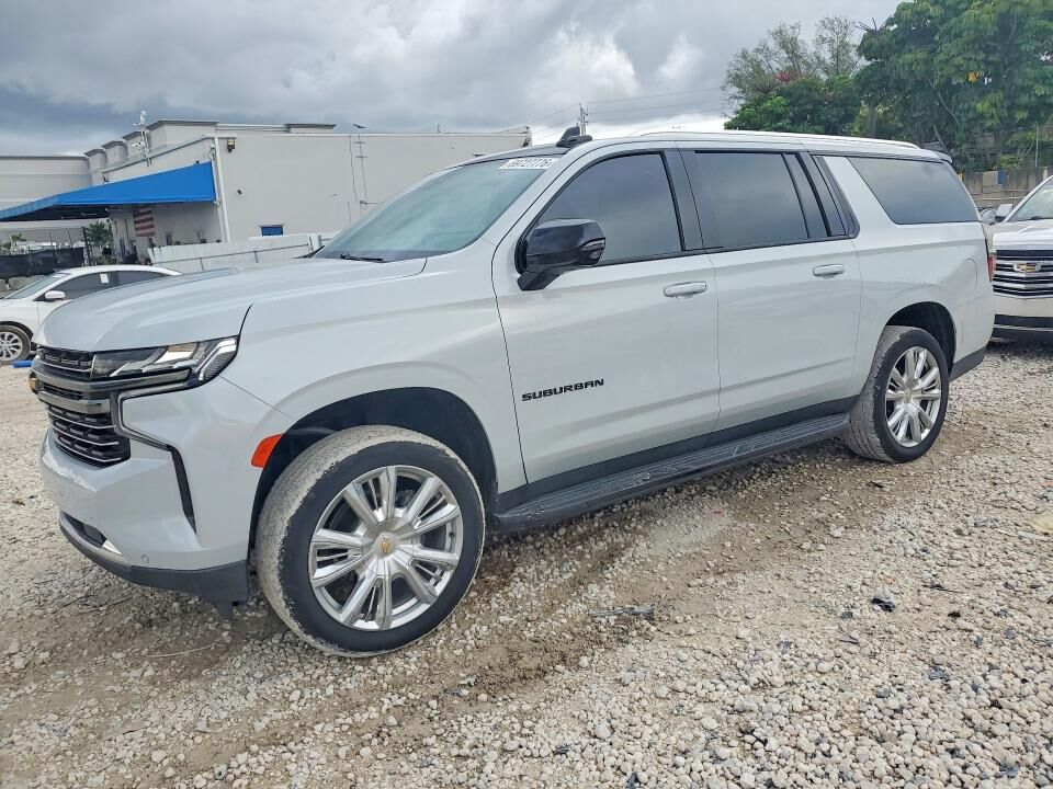 2022 CHEVROLET Suburban