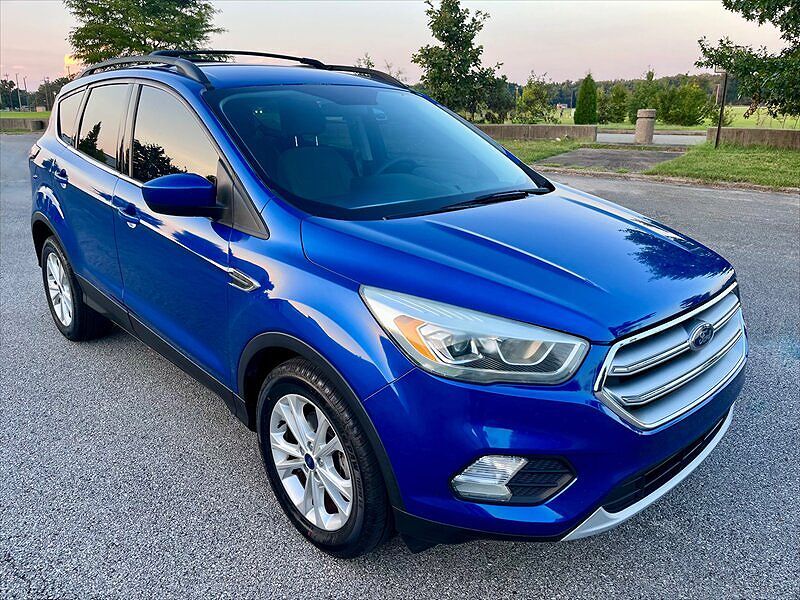2017 FORD Escape