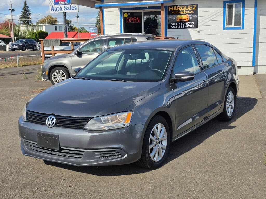 2012 VOLKSWAGEN Jetta