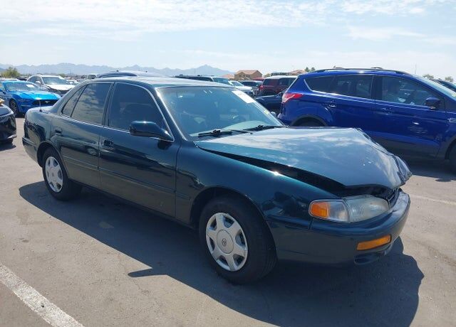 1995 TOYOTA Camry