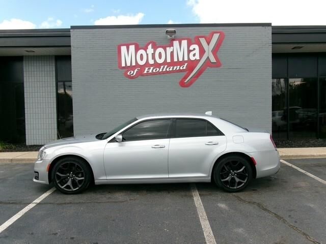 2021 CHRYSLER 300