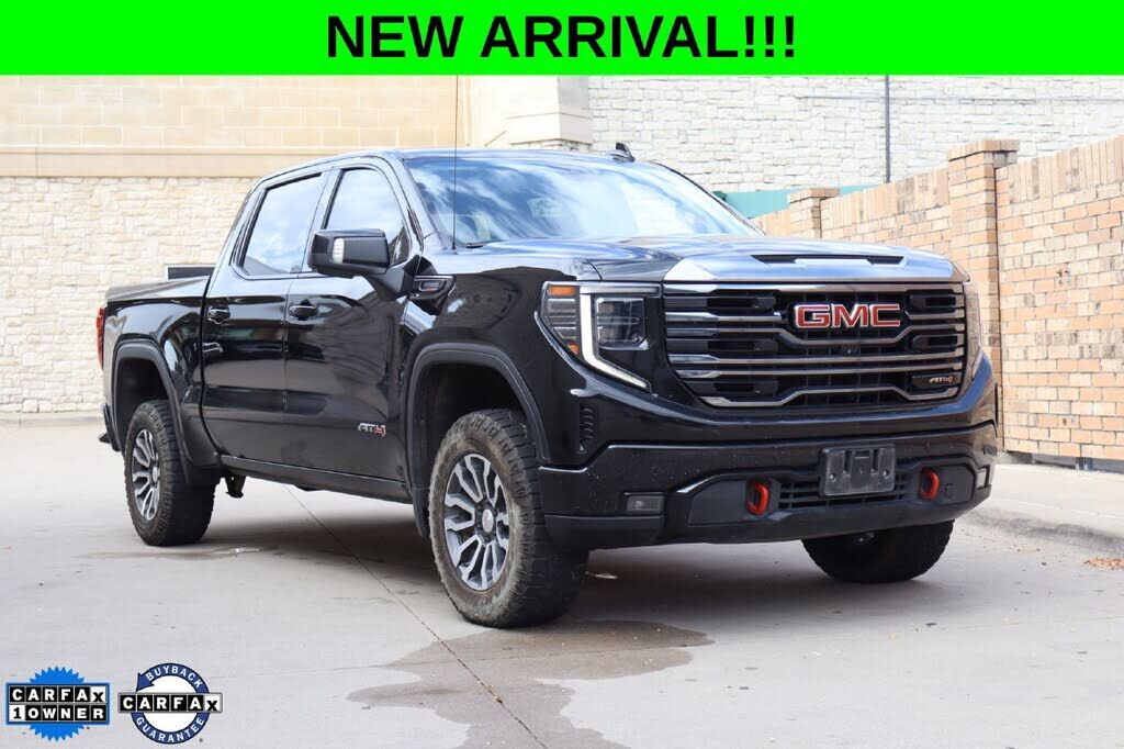 2023 GMC Sierra