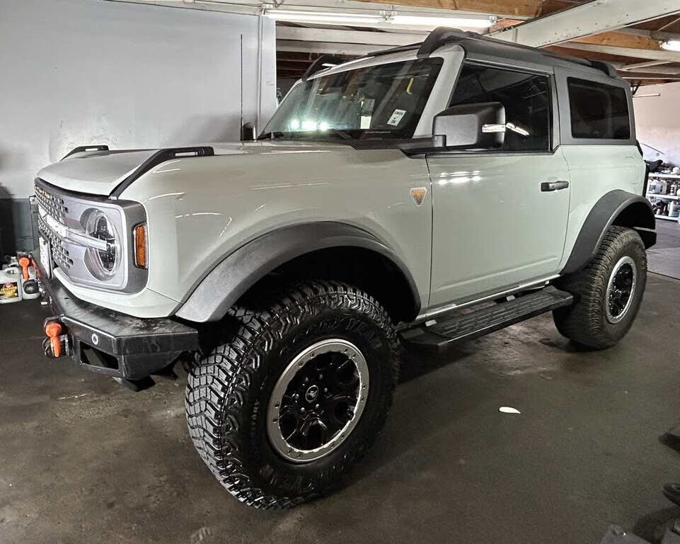 2023 FORD Bronco
